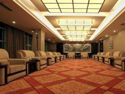 Imagen general del Hotel Jinan Blue Horizon Shizhong. Foto 4