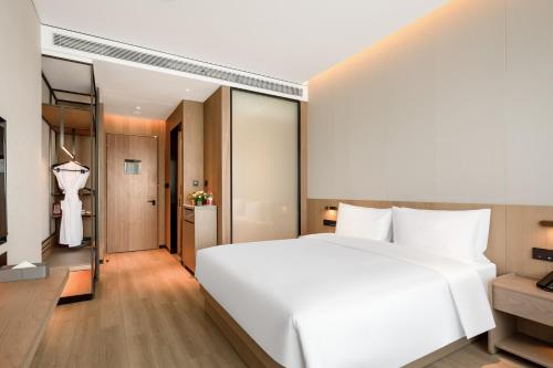 Imagen general del Hotel Jinan Zhonghai Kailu. Foto 5