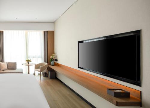 Imagen general del Hotel Jinan Zhonghai Kailu. Foto 6