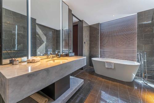 Imagen general del Hotel Jinan Ziyue Meixiu. Foto 6