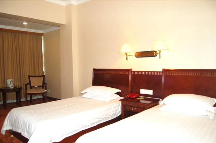 Imagen de la habitación del Hotel Jinbao Hotel Xiamen. Foto 7