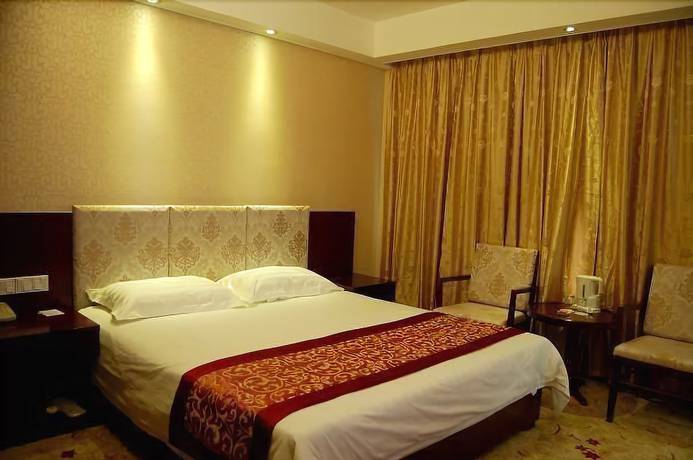 Imagen de la habitación del Hotel Jinbao Hotel Xiamen. Foto 9