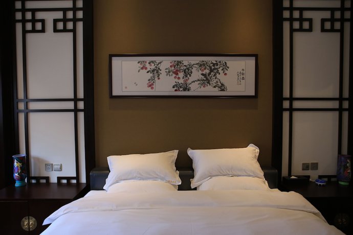 Imagen de la habitación del Hotel Jinbi Club Boutique. Foto 9