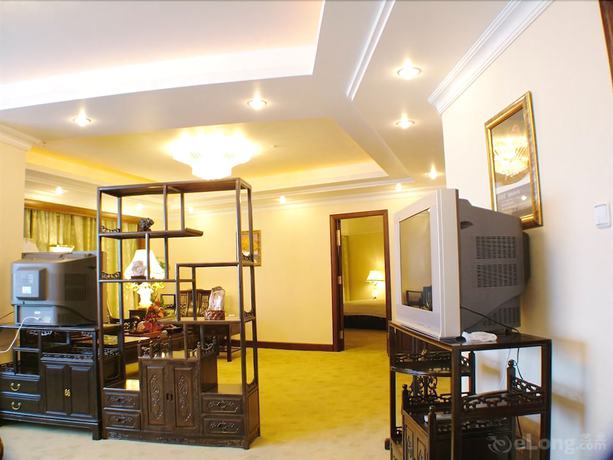 Imagen de la habitación del Hotel Jindu Crown Hotel - Jiangxi. Foto 4