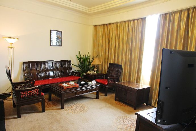 Imagen de los interiores del Hotel Jindu Crown Hotel - Jiangxi. Foto 18