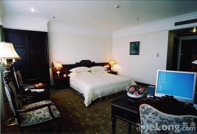 Imagen de la habitación del Hotel Jindu Crown Hotel - Jiangxi. Foto 14
