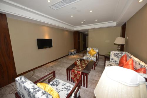 Imagen de la habitación del Hotel Jindu Jinyuan. Foto 8
