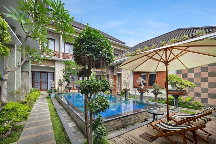 Imagen general del Hotel Jineswari Kuta. Foto 3