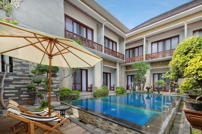 Imagen general del Hotel Jineswari Kuta. Foto 4