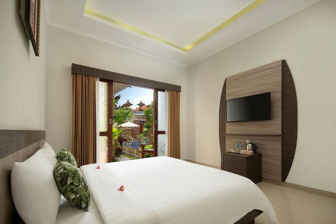 Imagen de la habitación del Hotel Jineswari Kuta. Foto 17