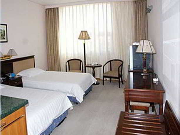 Imagen de la habitación del Hotel Jing Lin. Foto 5