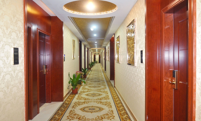 Imagen de los interiores del Hotel Jingdu. Foto 15