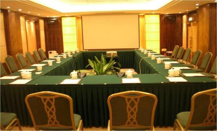 Imagen de los interiores del Hotel Jingli. Foto 10
