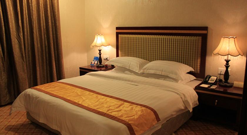 Imagen de la habitación del Hotel Jinguan. Foto 5