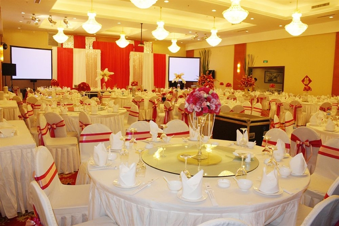 Imagen de los interiores del Hotel Jinhangxian International Business. Foto 7