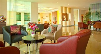 Imagen de los exteriores del Hotel Jinhold Apartment Bintulu. Foto 9