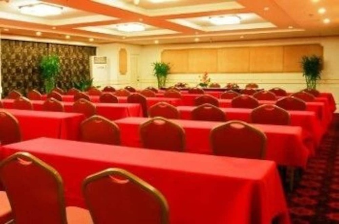 Imagen de los interiores del Hotel Jinhua International Hotel - Kunming. Foto 7