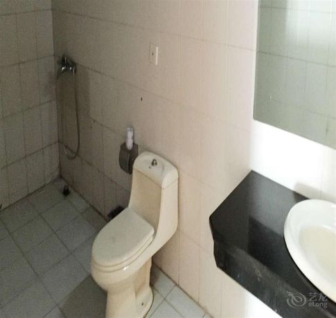 Imagen de la habitación del Hotel Jinhuan - Jiuhuashan. Foto 9