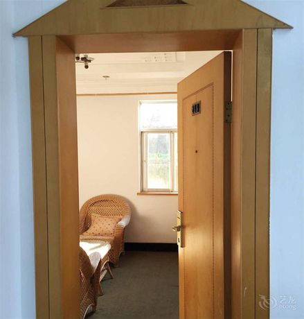 Imagen de la habitación del Hotel Jinhuan - Jiuhuashan. Foto 11