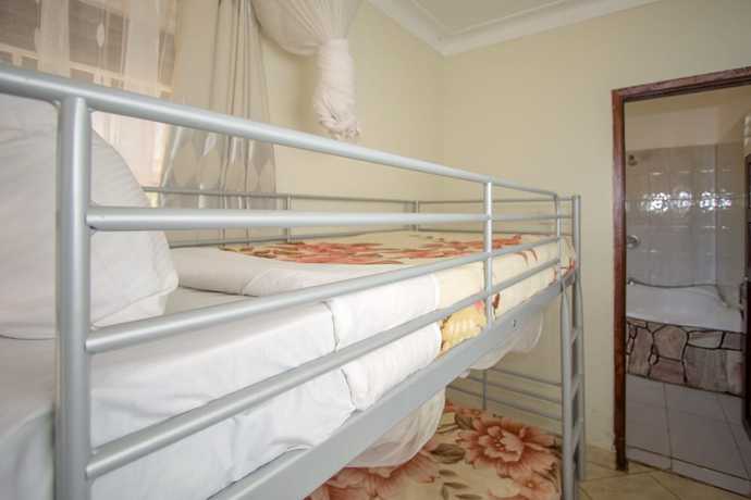 Imagen de la habitación del Hotel Jinja Safari. Foto 13