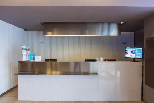 Imagen general del Hotel Jinjiang Inn Beijing Gucheng North Road. Foto 1