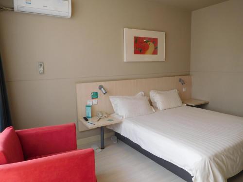 Imagen de la habitación del Hotel Jinjiang Inn Beijing Liangxiang Nanguan Subway Sta. Foto 7