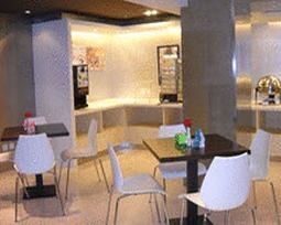 Imagen del bar/restaurante del Hotel Jinjiang Inn Beijing Tongzhou Xinhua Street East Guyunhe. Foto 2