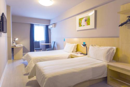 Imagen general del Hotel Jinjiang Inn Cangzhou Railway Station. Foto 3