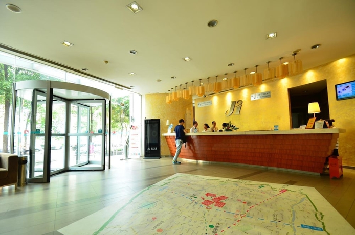 Imagen de los interiores del Hotel Jinjiang Inn Chengdu Wenshufang. Foto 19
