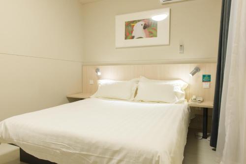 Imagen de la habitación del Hotel Jinjiang Inn Dalian Lianhe Road. Foto 6
