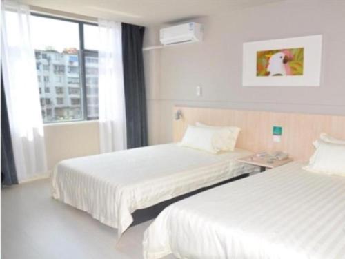 Imagen general del Hotel Jinjiang Inn Danjiangkou Station Road. Foto 2