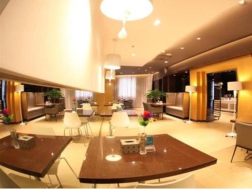 Imagen general del Hotel Jinjiang Inn Danjiangkou Station Road. Foto 3