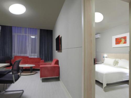 Imagen general del Hotel Jinjiang Inn Daqing Lande Lake. Foto 3