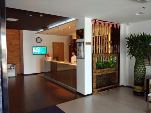 Imagen general del Hotel Jinjiang Inn Daqing Lande Lake. Foto 6
