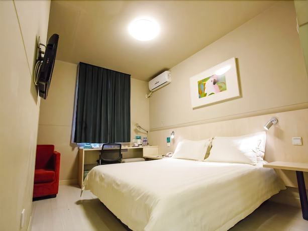 Imagen de la habitación del Hotel Jinjiang Inn Harbin Metro. Foto 14