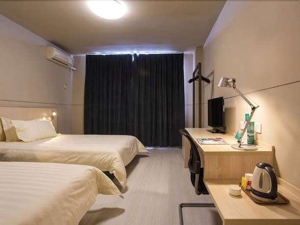 Imagen de los exteriores del Hotel Jinjiang Inn Harbin Metro. Foto 17