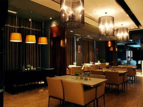 Imagen general del Hotel Jinjiang Inn Hebi Xinghe Street Yulong Shopping Sq. Foto 4