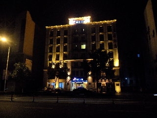 Imagen general del Hotel Jinjiang Inn Huangshanhu Park Middle Chengjiang Road, Jiangyin. Foto 1