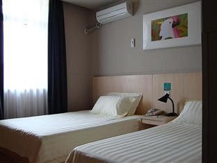 Imagen de la habitación del Hotel Jinjiang Inn Jinan Quancheng Park. Foto 8