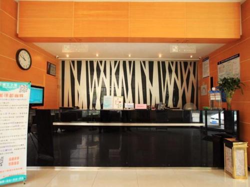 Imagen de la habitación del Hotel Jinjiang Inn Jingzhou Beijing Road Central Long Distance Bus Station. Foto 9