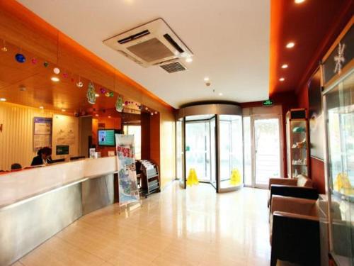 Imagen general del Hotel Jinjiang Inn Lianyungang Xugou Zhongshan Road. Foto 6