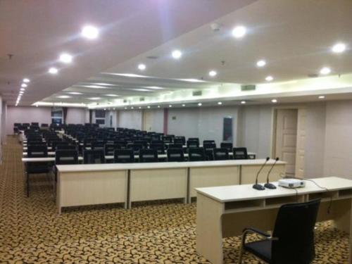 Imagen general del Hotel Jinjiang Inn Panjin Railway Station. Foto 5