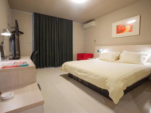 Imagen general del Hotel Jinjiang Inn Select Shanghai International Tourism and Resorts Zone Chuansha Road Subway Station. Foto 12