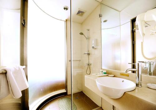 Imagen general del Hotel Jinjiang Inn Select Taiyuan South Inner Ringroll P. Foto 4