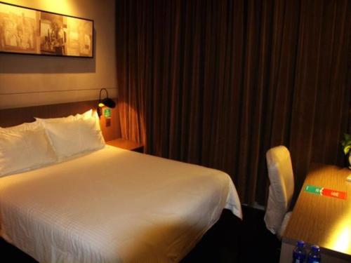 Imagen general del Hotel Jinjiang Inn Select Zhenzhou Dongfeng Road Technol. Foto 2