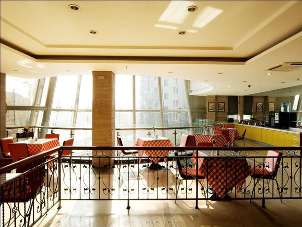 Imagen del bar/restaurante del Hotel Jinjiang Inn Shanghai Longcao Road. Foto 3