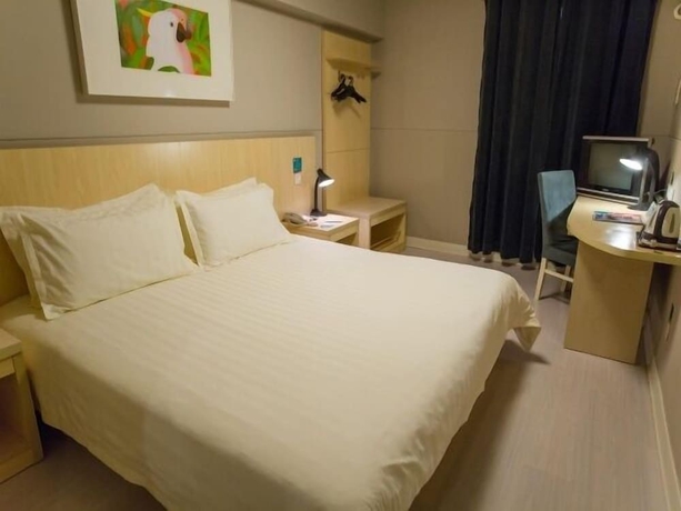 Imagen de la habitación del Hotel Jinjiang Inn Shanghai Lujiazui. Foto 12