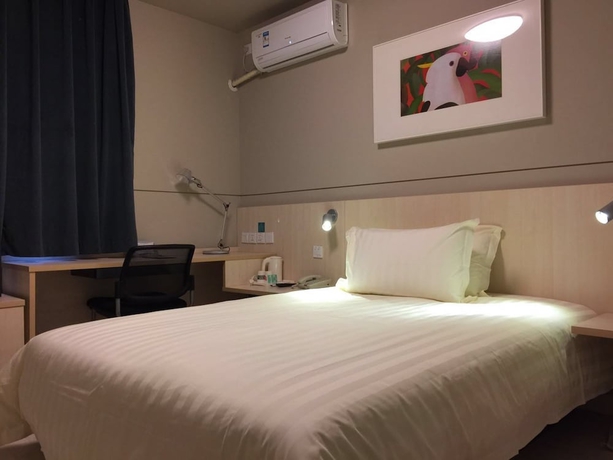Imagen de la habitación del Hotel Jinjiang Inn Shanghai Minsheng Rd. Foto 2