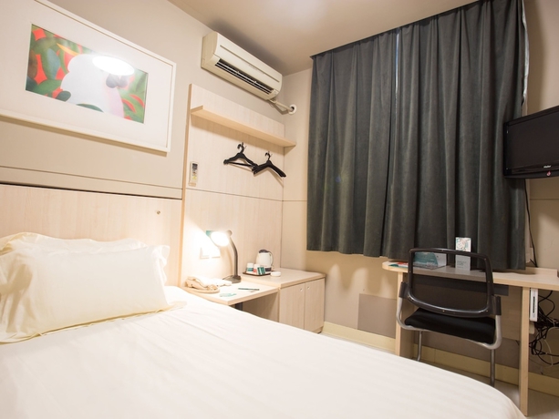 Imagen de la habitación del Hotel Jinjiang Inn Shanghai Minsheng Rd. Foto 9