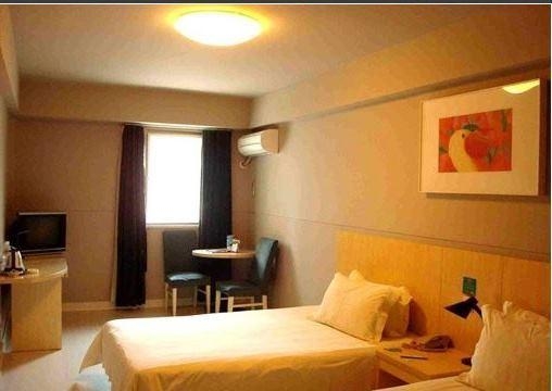 Imagen de la habitación del Hotel Jinjiang Inn Shanghai Zhenbei Road. Foto 5